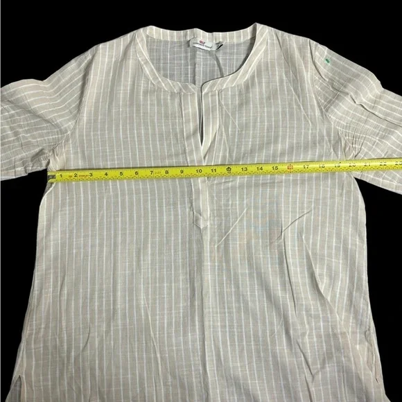 Vineyard Vines Tan White Striped V-Neck 3/4
Sleeve Casual Breezy Blouse size M - Picture 8 of 9